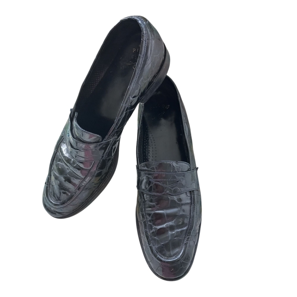 Amalfi Italy Women's Pillow Black Crocodile Pattern Loafers Size 7.5 US
